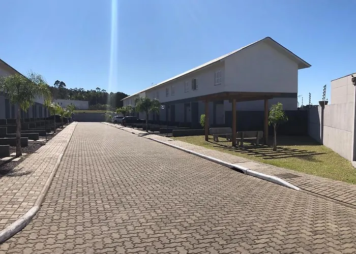 Casa Inteira 3 Quartos